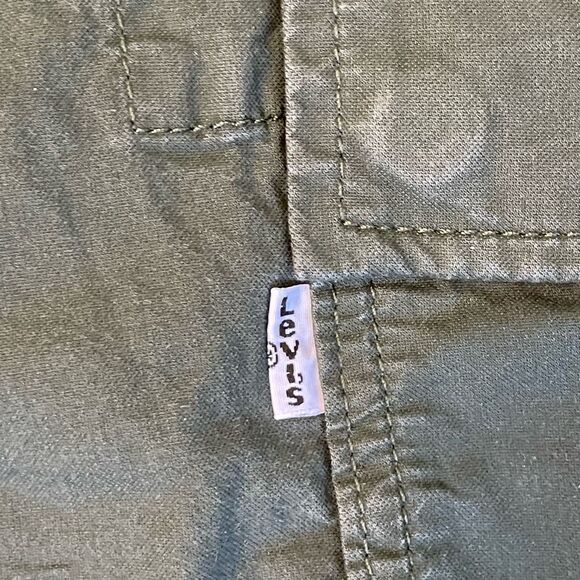 Levi's Belted Cargo Shorts Olive Green Knit Loose Fit Hiking Outdoor 38 - Picture 3 of 7